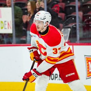 Image post by @NHLFlames on Twitter