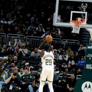 Video post by @Bucks on Twitter