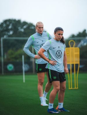 Image post by @vfl.wolfsburg.frauen on Instagram