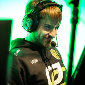 Image post by @HCS on Twitter