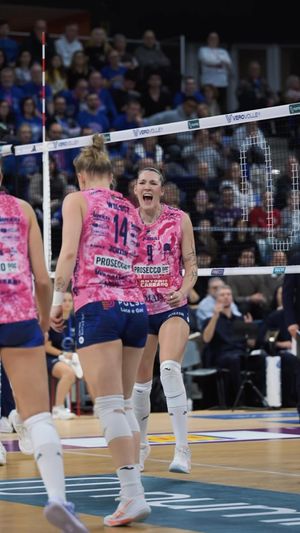 Video post by @legavolleyfemminile on Instagram