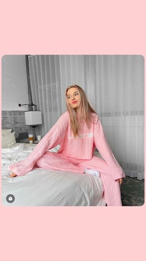 Video post by @cosette on Instagram