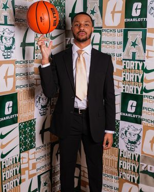 Image post by @charlottewbb on Instagram