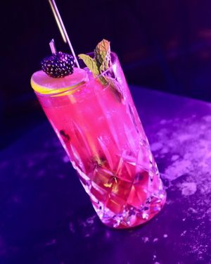 Image post by @area15eat.drink.do on Facebook