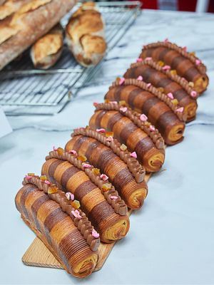 Image post by @ellehongkong on Instagram