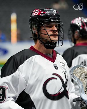 Image post by @MammothLax on Twitter