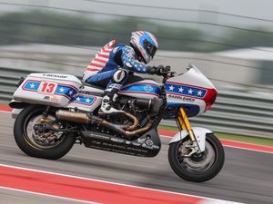 Image post by @motoamerica on Instagram