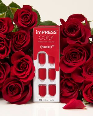 Image post by @impresslashes on Instagram