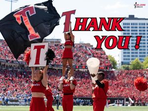 Image post by @gobearcatscheer on Instagram