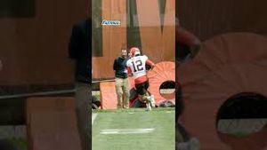 Video post by @browns on YouTube