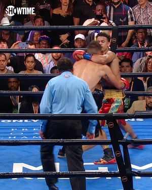 Image post by @showtimeboxing on Instagram