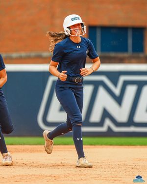 Image post by @uncwsoftball on Instagram