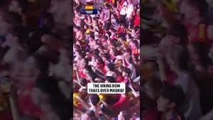 Video post by @foxsports on YouTube