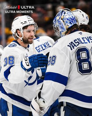 Image post by @TBLightning on Twitter