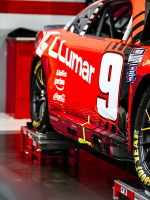Image post by @teamhendrick on Instagram