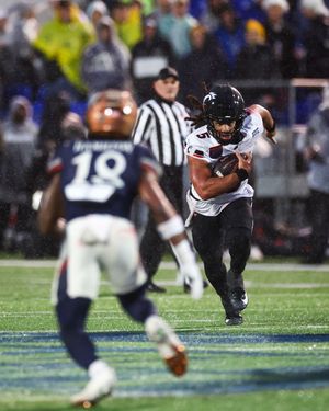 Image post by @gobearcatsfb on Instagram