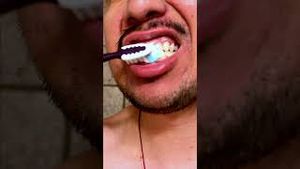 Video post by @drsquatch on YouTube