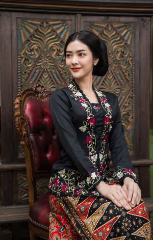 Video post by @darasarasvati on TikTok