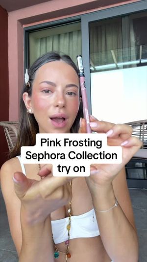 Video post by @anyaweitz on TikTok
