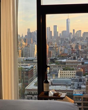 Image post by @mottobyhilton on Instagram