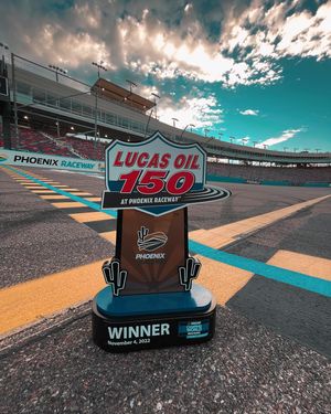 Image post by @phoenixraceway on Instagram