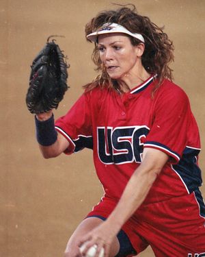Image post by @usasoftball on Instagram
