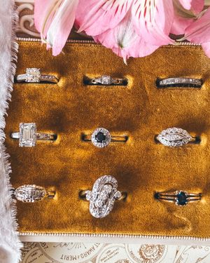 Image post by @maejeanvintage on Instagram