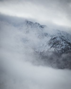 Image post by @whistlerblackcomb on Instagram