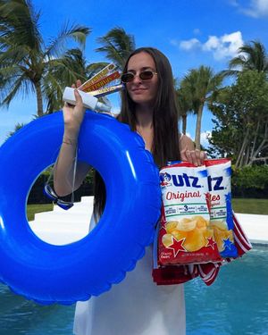 Image post by @utzsnacks on Instagram