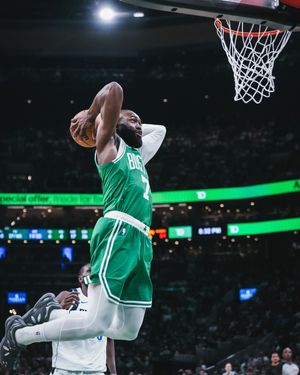 Image post by @osceltics on Instagram