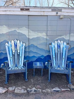 Image post by @coloradoskifurniture on Instagram