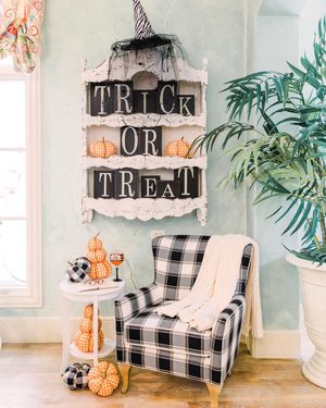 Image post by @turtlecreeklane on Instagram