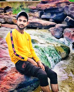 Image post by @digitalfaizaan on Instagram