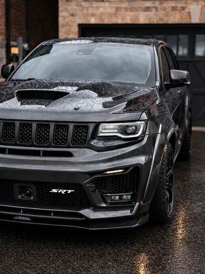 Image post by @rhino_srt8 on Instagram