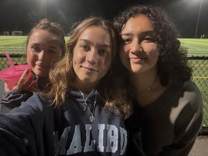 Image post by @purchasewlax on Instagram