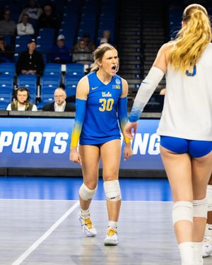 Image post by @uclawomensvb on Instagram