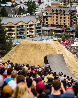 Image post by @whistlerblackcomb on Instagram