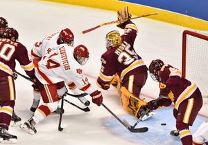 Image post by @du_hockey on Instagram