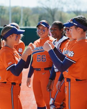 Image post by @clemsonsoftball on Instagram