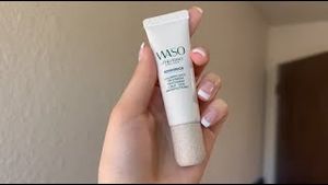 Video post by @shiseidousa on YouTube