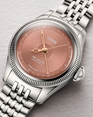 Image post by @oris on Instagram