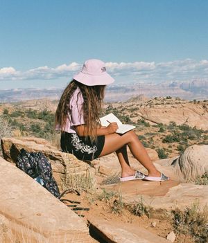 Image post by @baconmeggncheez on Instagram