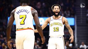 Image post by @TeamWallHoops on Twitter