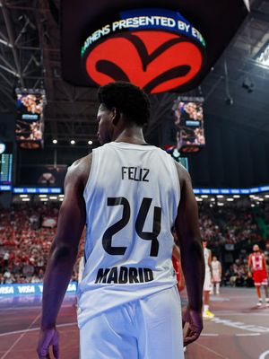 Image post by @realmadridbasket on Instagram
