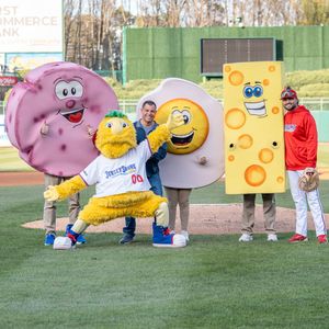 Image post by @blueclaws1 on Instagram