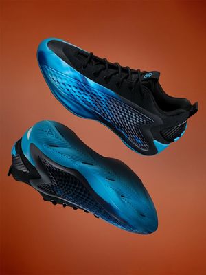 Image post by @clot on Instagram