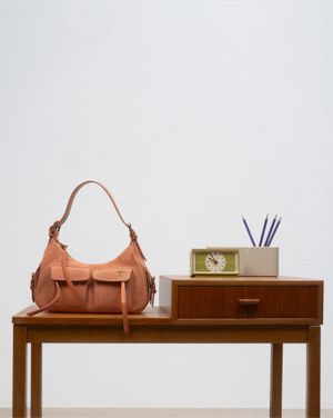 Image post by @epantofi on Instagram