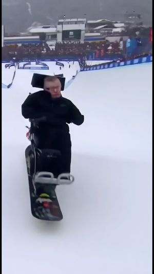 Video post by @magichourai on Facebook