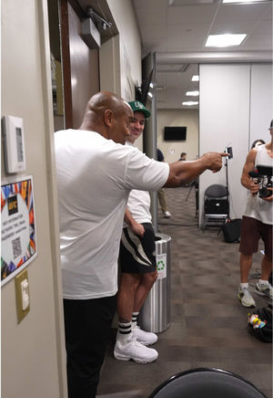 Video post by @ufc on TikTok
