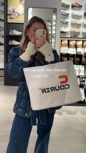 Video post by @carlotagrandeb on TikTok